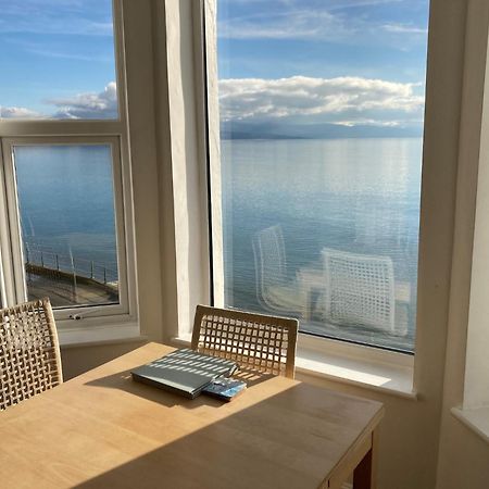Marine Terrace Apartments Criccieth Esterno foto
